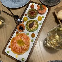 Tabla de tomates at BLoved Veggie Corner in Madrid