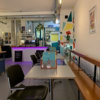 Great atmosphere   at Haley's Comet Breakfast Club in The Hague