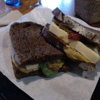 Tofu sandwich with guacamole and sun-dried tomato at Copper Deli - Museo in Bilbao