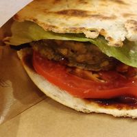 Burger at GianGusto in Cagliari