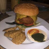 Burger with tempeh at Mama's Garden - Maybe closed in 