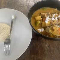 Mix curry with tofu (asked not fried) and jackfruit. Delicious   at Mama's Garden - Maybe closed in 