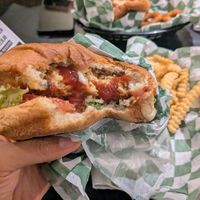 Hamburger de tempê at Macaco Verde in Limeira