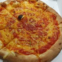 Pizza Magherita 😍 at Pizzeria Trattoria Sorrentino in Cologne