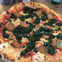 lachs spinat pizza at Pizzeria Trattoria Sorrentino in Cologne