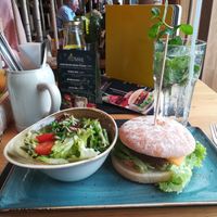Feuermeister burger with salad and mint-elder lemonade  at Hans im Glück in Dortmund