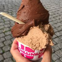 Vegan chocolate and nuts at StikkiNikki - Drottninggatan in Stockholm