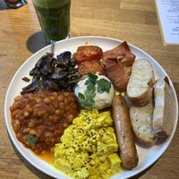 English breakfast   at Eqvilibrivm Cafe in Barcelona