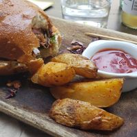 Pulled Jack Fruit at Eqvilibrivm Cafe in Barcelona