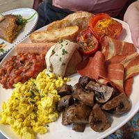 full english breakfast at Eqvilibrivm Cafe in Barcelona