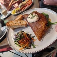 Tofu Omelette  und Creamcheese at Eqvilibrivm Cafe in Barcelona