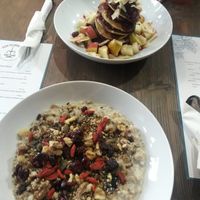 Porridge and pancakes at Eqvilibrivm Cafe in Barcelona