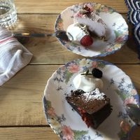 Dessert - vegan cheesecake and brownie  at Pisco in Vila Do Bispo