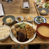 mumokuteki 3 types of specials set  at Mumokuteki Vegan Cafe in Kyoto