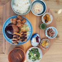 Lunch set 2500 yen at Mumokuteki Vegan Cafe in Kyoto