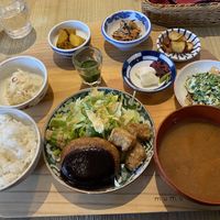 This pic just missing the miso cutlets that comes with the full set  #Veganuary at Mumokuteki Vegan Cafe in Kyoto