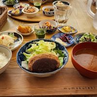 Tofu Hamburger Set at Mumokuteki Vegan Cafe in Kyoto