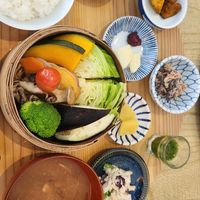Steamed veggies set at Mumokuteki Vegan Cafe in Kyoto