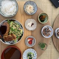 Vegan hamburger and Katsu meal set   at Mumokuteki Vegan Cafe in Kyoto