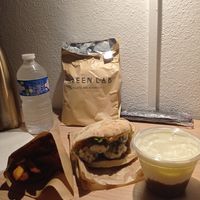 Frites de patates douces, sandwich redkiss et yaourt avec creme de marron at Green Lab - Comédie in Montpellier