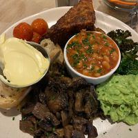 vegan full english  at Wayland's Yard in Birmingham