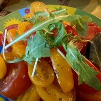 tomato salad  at Rossopomodoro in Venice