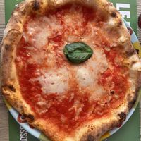Margherita pizza with vegan cheese    at Rossopomodoro in Venice