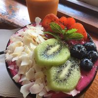 Yummy yummy I got love in my tummy🎶💚🎶💚🎶 at PLANT SHACK - Altea in Altea