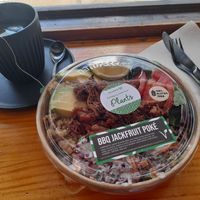 BBQ jackfruit poke bowl at PLANT SHACK - Altea in Altea