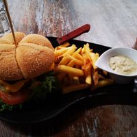 'House Burger' with Beyond Meat, vegan cheese, really good french fries and some garlic hummus. One of the very best burgers I've ever had, 10/10. (14,5 eur). at Classic & Vegan in Helsinki
