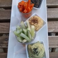 hummus variados at CReeA in Tarragona