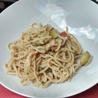 Pasta and vegetables at B12 in Girona