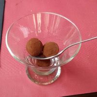 Chocolate truffles at B12 in Girona