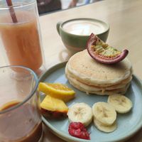 2nd sweet option - pancakes with salty caramel sauce at Contrast in Bordeaux