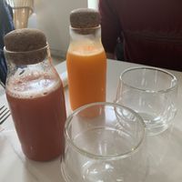Fresh juices at Contrast in Bordeaux
