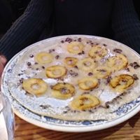 Pancake apple raisins at Oudt Leyden in Leiden