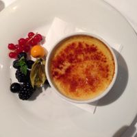 crème brûlée at La Mano Verde in Berlin