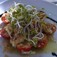 caprese salad with sprouts at La Mano Verde in Berlin