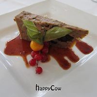 Raw Plum Walnut cake at La Mano Verde in Berlin