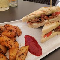 Me encantó el bikini. Muy jugoso. at Dragon Lab in Murcia