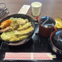 Sea lettace tempura and okinawan vegetables  at OKA - Don Buri Nantoya - T4F in Naha