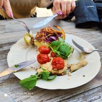 Vegan open sandwich... Sooooo good. 👍❤️ at Cafe Sonja in Copenhagen
