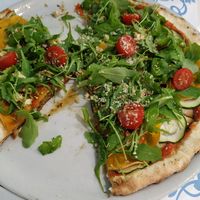 Pizza vegana at Armonia in Mallorca