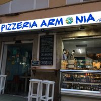 Outside, also some seating on the street at Armonia in Mallorca