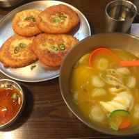 Lentil Cakes and the rice cake pumpkin soup at Neungra Babsang 능라밥상 in Seoul