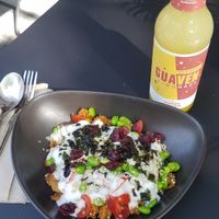 Individual regular quinoa bowl at Yuícery - Hospitalstraße in Stuttgart