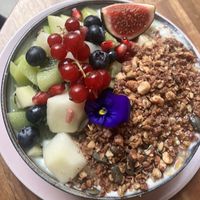 Vegan zonnig ontbijt   at Charlie's in Antwerpen