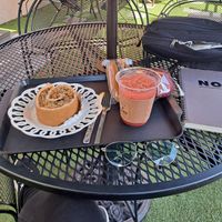 Tofu Pizzal Roll ("Just" good), Sesame bread (amazing), Red Bean Bun (great), Grapefruit Juice at OOH Breado - Sangdo-dong - 우부래도 상도점 in Seoul