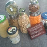 Kuskus, hneda a cervena soso(hneda vypestovana na sr), cicer, rakytnik, bobkac, TEMPEH vo voskovom obale, ktory sa da vratit, mak, lan, trst.cukor at U Vážky in Bratislava