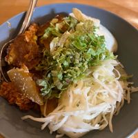 Moussaka mit Sojahack, Weisskraut und Kräuterdip   at Kochwerk (Veganes Bistro) in Goerlitz